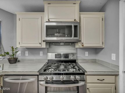 410 Paramount Court, Reno, NV 89506 Photo