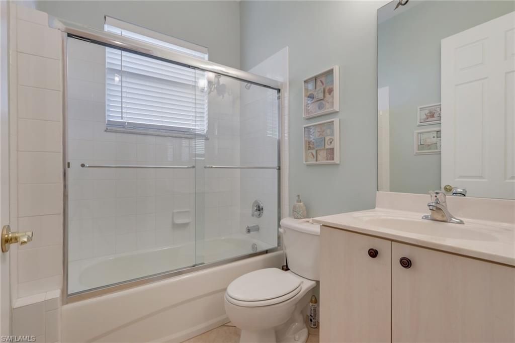 20005 Alana Ct, Estero, FL 33928 Photo