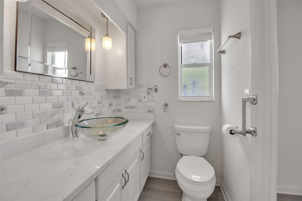 922 Casey Cove Drive, Nokomis, FL 34275 Photo