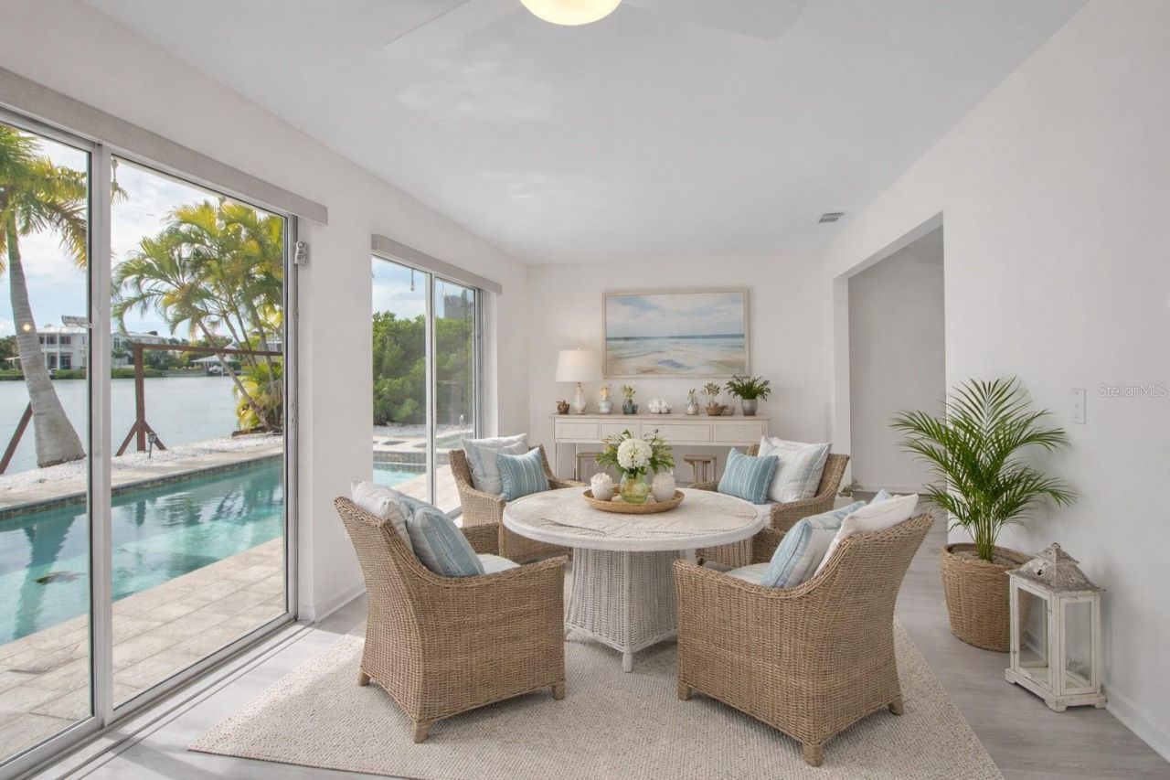 922 Casey Cove Drive, Nokomis, FL 34275 Photo