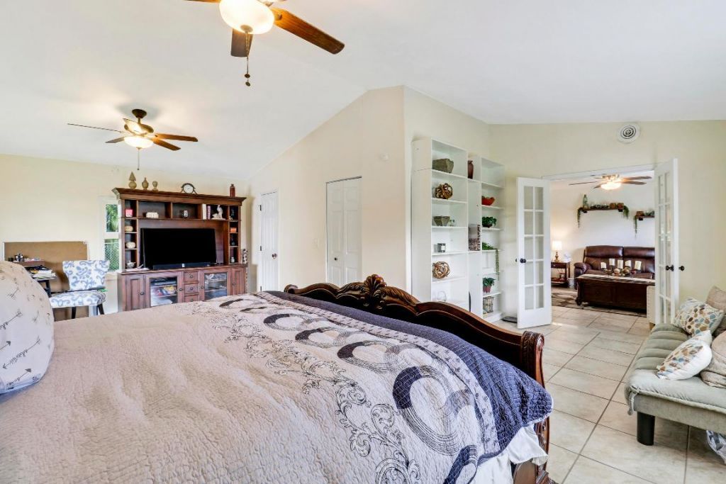 5924 SE Orange Blossom Trail, Hobe Sound, FL 33455 Photo