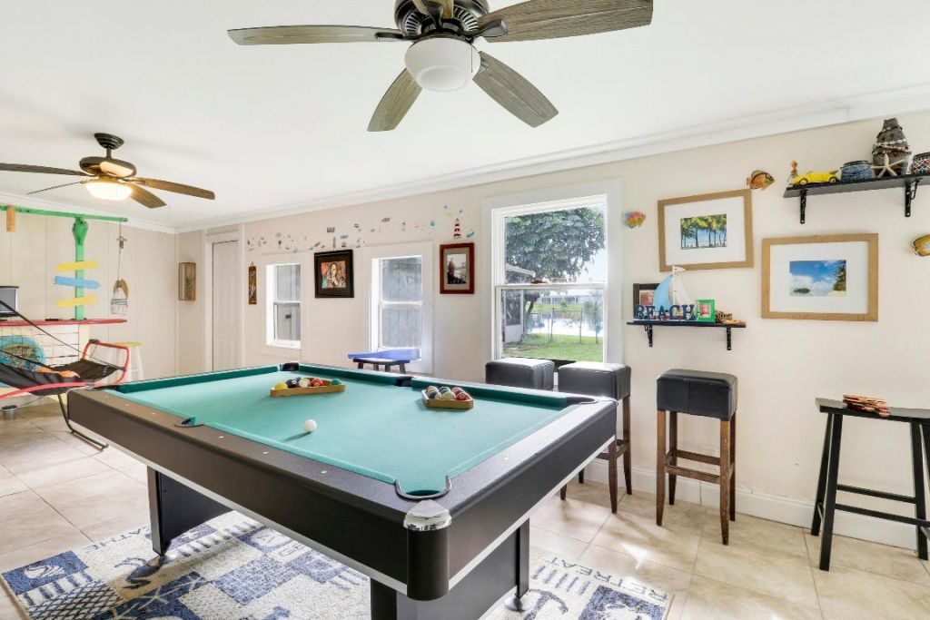 5924 SE Orange Blossom Trail, Hobe Sound, FL 33455 Photo