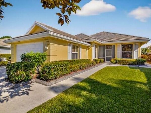111 NW Bentley Circle, Port St. Lucie, FL 34986