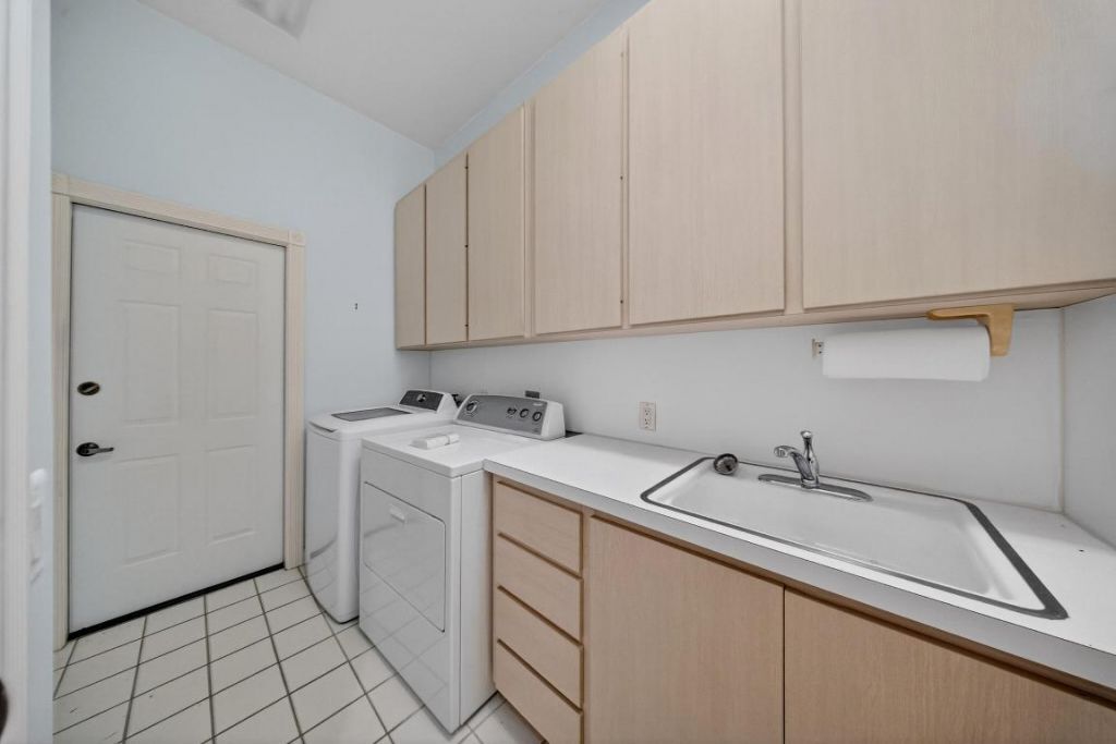 111 NW Bentley Circle, Port Saint Lucie, FL 34986 Photo