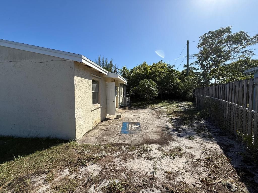 1101 14th Court S, Lake Worth Beach, FL 33460 Photo