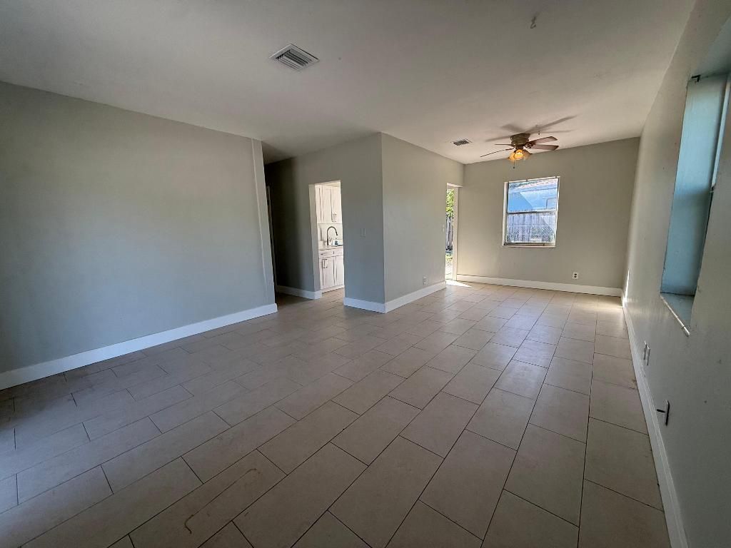 1101 14th Court S, Lake Worth Beach, FL 33460 Photo