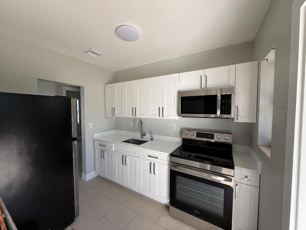 1101 14th Court S, Lake Worth Beach, FL 33460 Photo