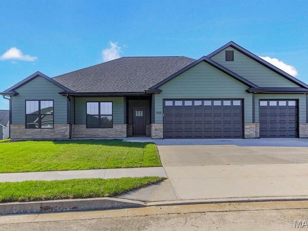 2103 Vinny Lane, Moberly, MO 65270