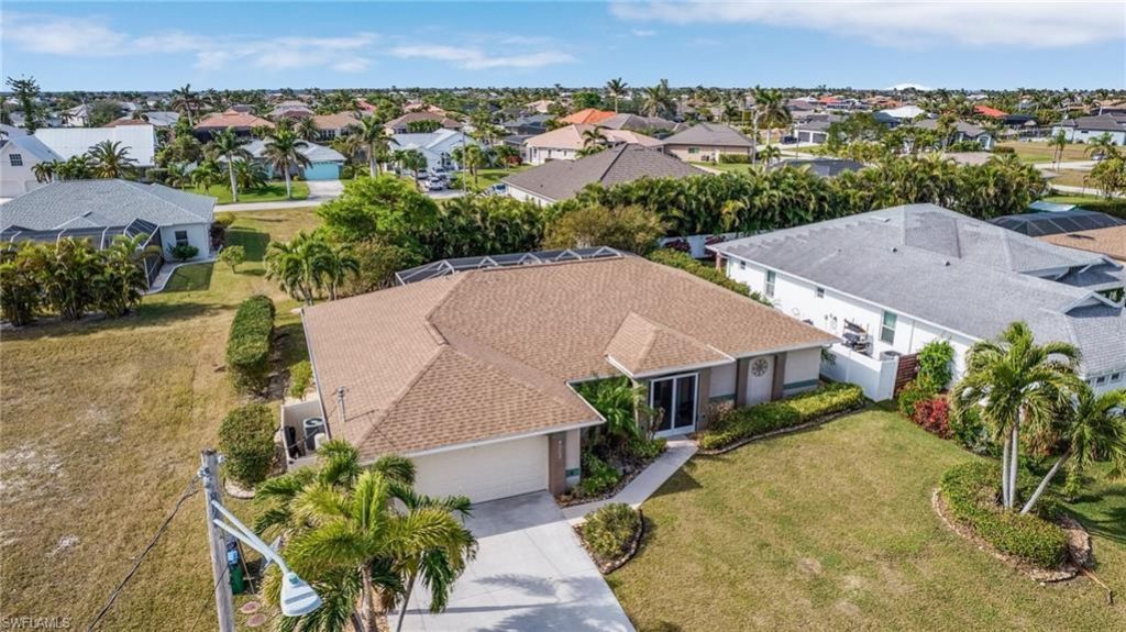 4002 Oasis Blvd, Cape Coral, FL 33914 Photo