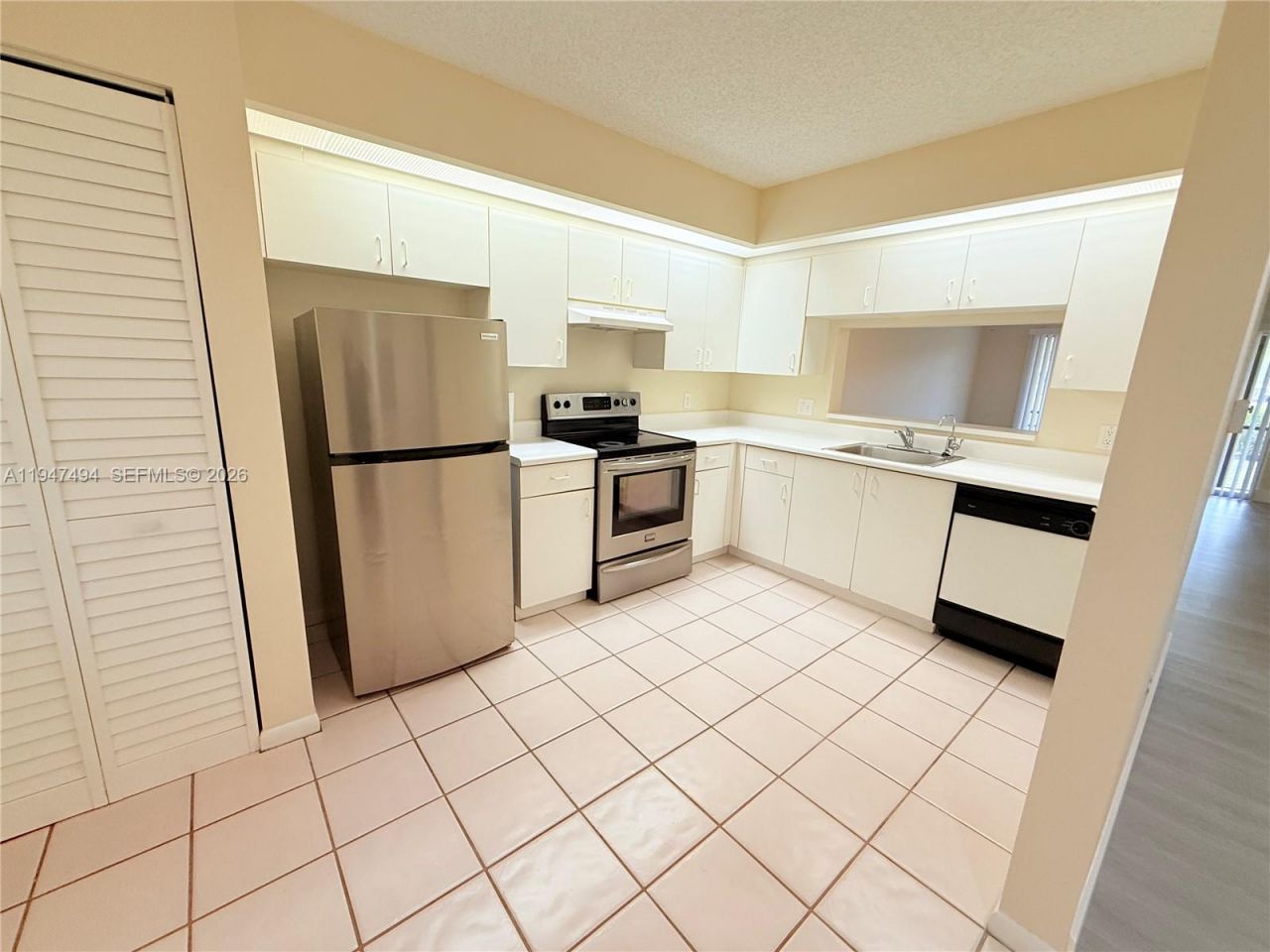 12551 SW 16th Ct, Unit 105C, Pembroke Pines, FL 33027 Photo