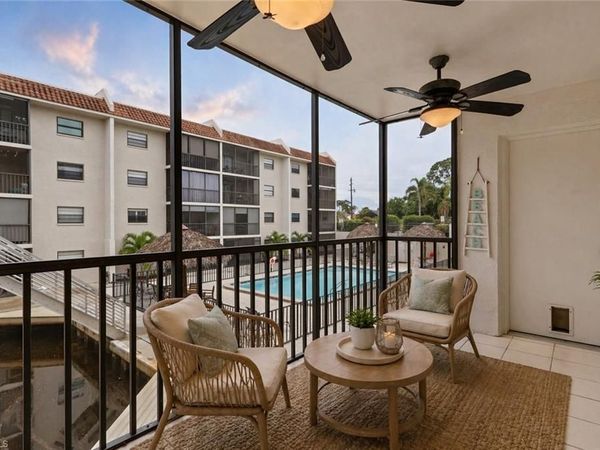 9395 Pennsylvania AVE, Unit 25, BONITA SPRINGS, FL 34135