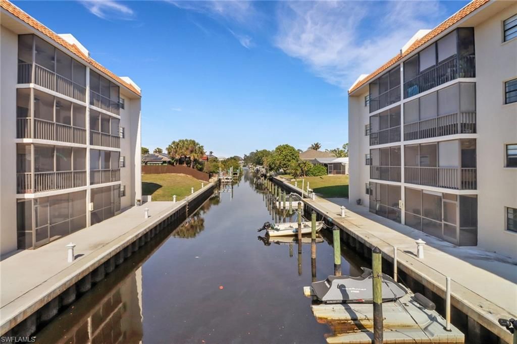 9395 Pennsylvania Ave, Unit 25, Bonita Springs, FL 34135 Photo