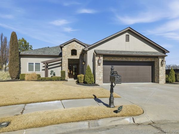 8402 S Nogales Street W, Tulsa, OK 74132