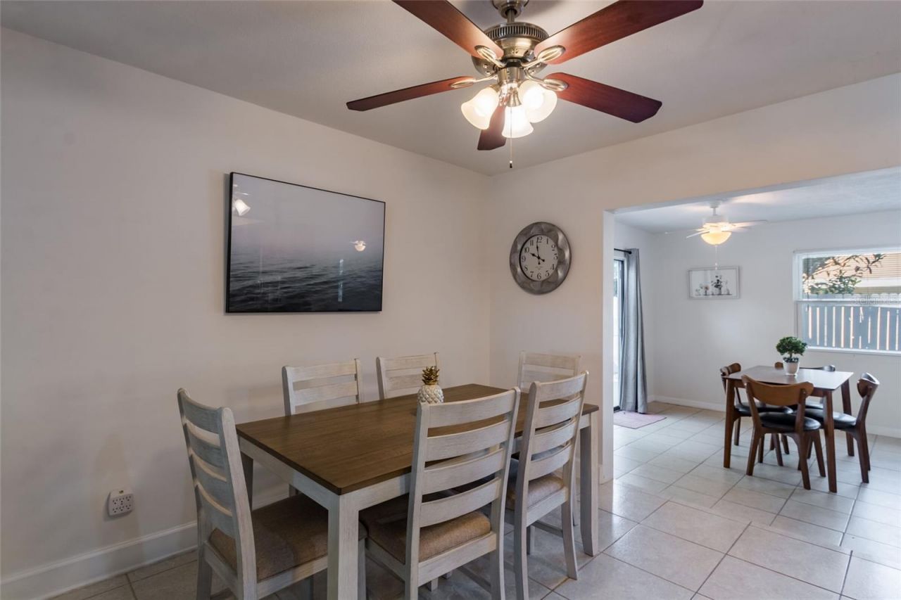 95 S Briggs Avenue, Sarasota, FL 34237 Photo