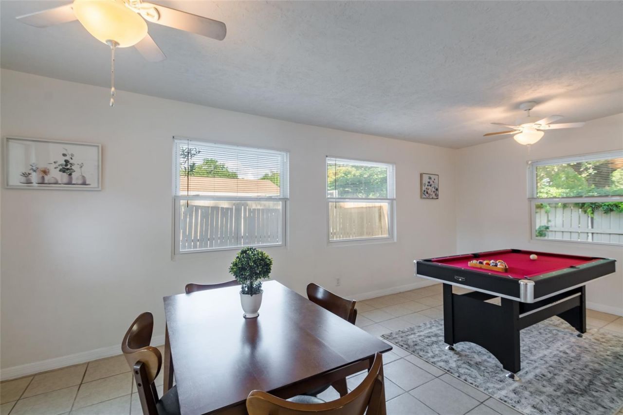 95 S Briggs Avenue, Sarasota, FL 34237 Photo