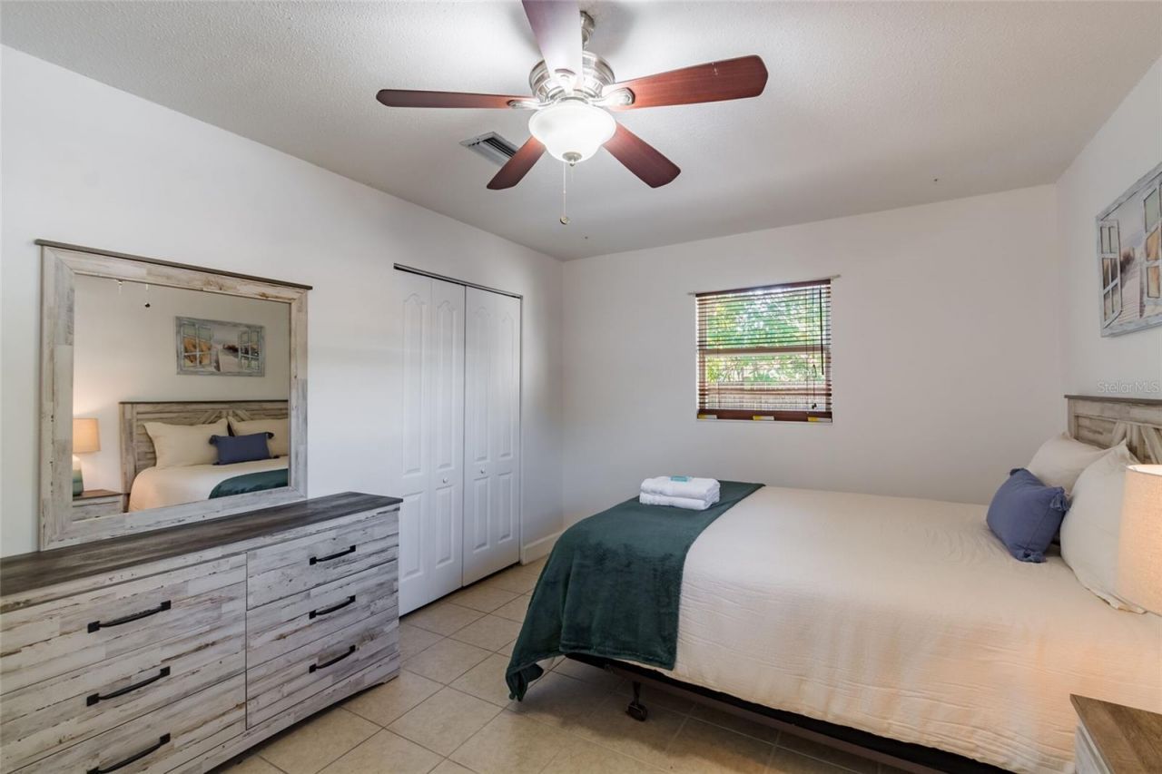 95 S Briggs Avenue, Sarasota, FL 34237 Photo