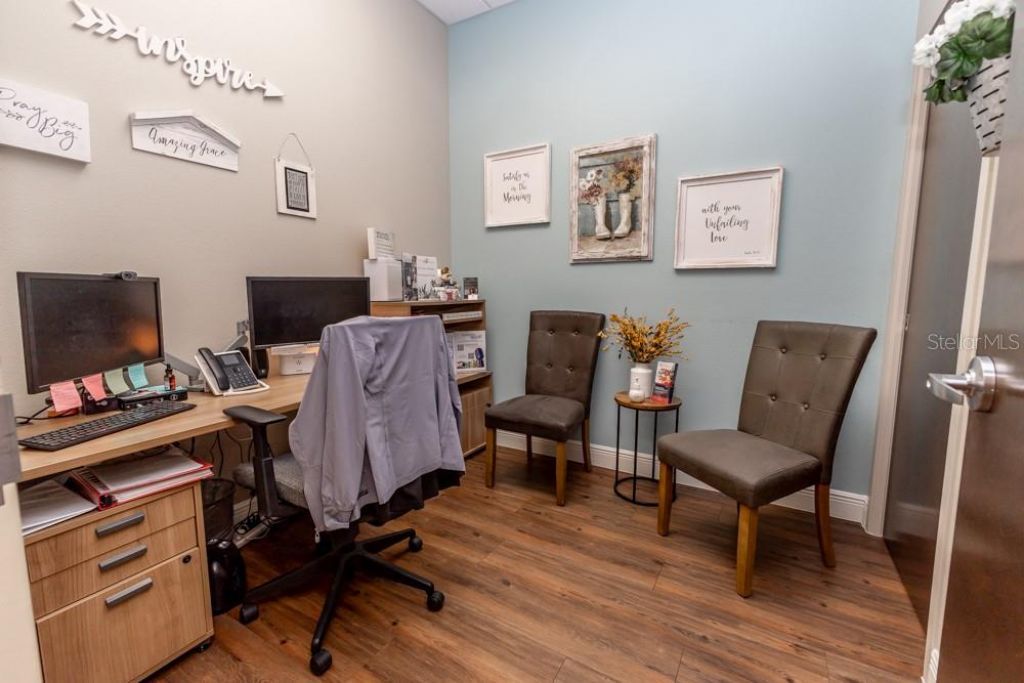 809 County Road 466, Unit 202C, Lady Lake, FL 32159 Photo