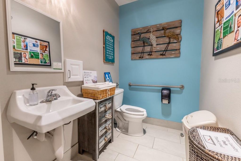 809 County Road 466, Unit 202C, Lady Lake, FL 32159 Photo