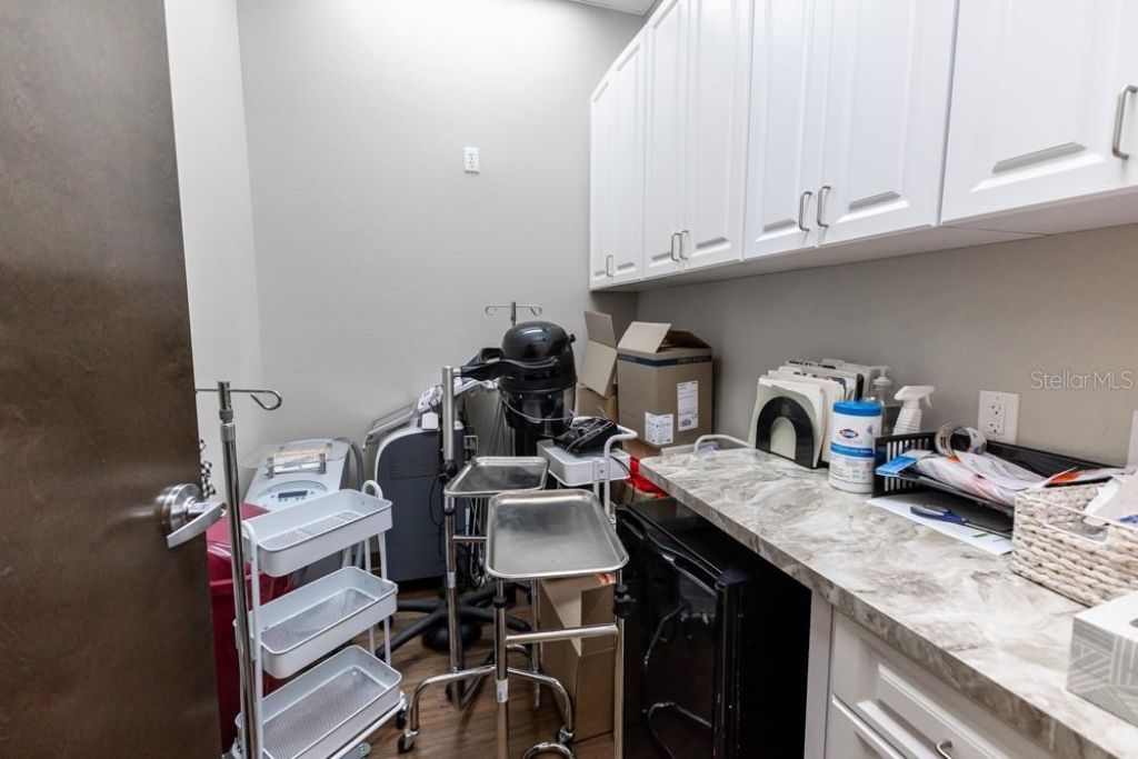 809 County Road 466, Unit 202C, Lady Lake, FL 32159 Photo