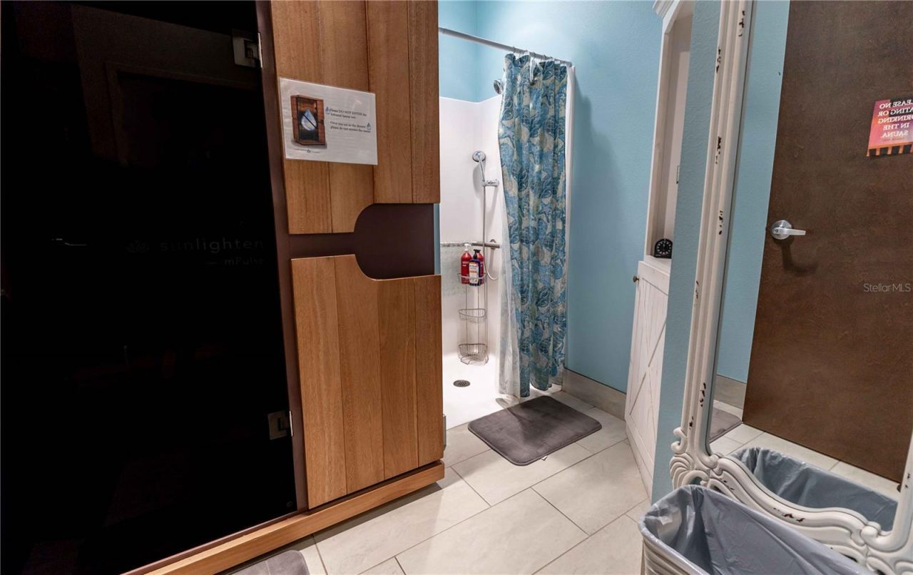 809 County Road 466, Unit 202C, Lady Lake, FL 32159 Photo