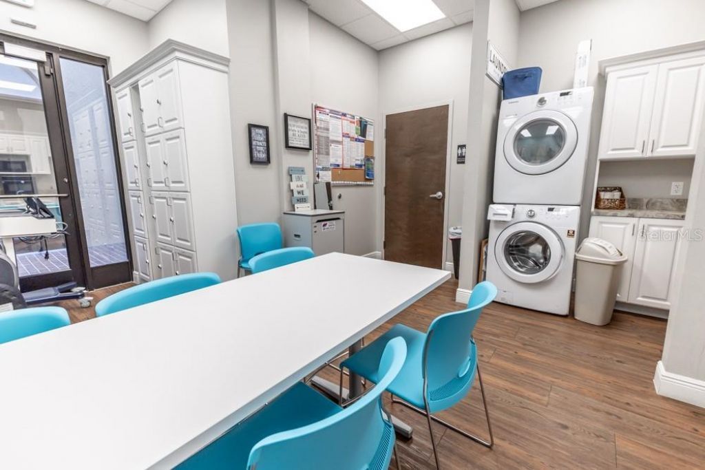 809 County Road 466, Unit 202C, Lady Lake, FL 32159 Photo