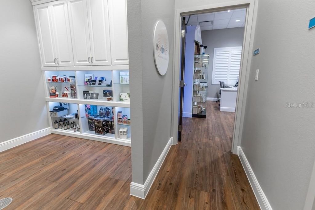 809 County Road 466, Unit 202C, Lady Lake, FL 32159 Photo