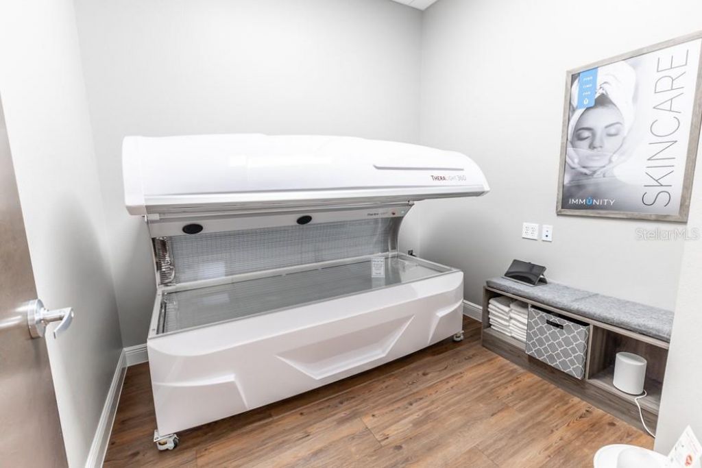 809 County Road 466, Unit 202C, Lady Lake, FL 32159 Photo