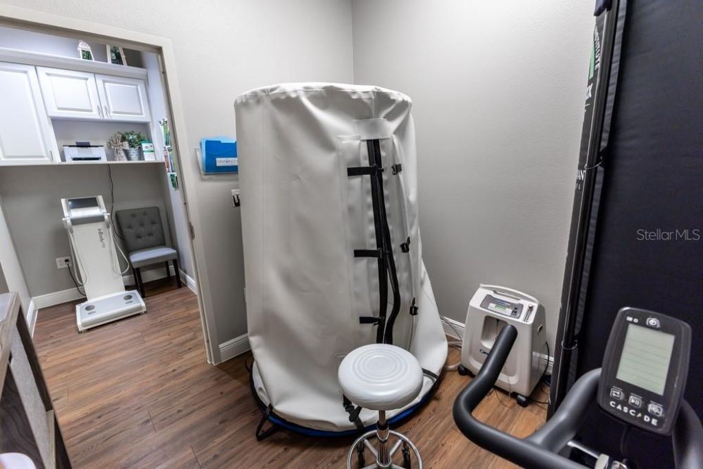 809 County Road 466, Unit 202C, Lady Lake, FL 32159 Photo