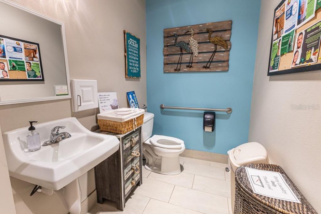 809 County Road 466, Unit 202C, Lady Lake, FL 32159 Photo