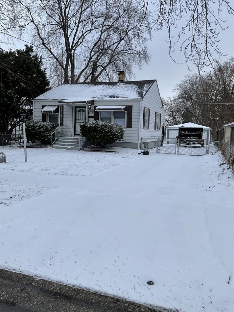 17031 Trapet Avenue, Hazel Crest, IL 60429 Main Photo