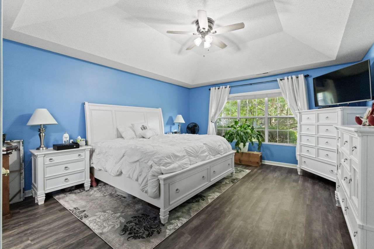 105 Old Carriage Ct. Photo 17