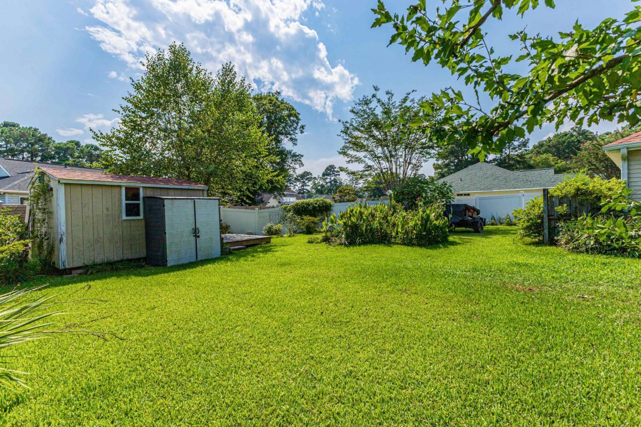 105 Old Carriage Ct. Photo 31