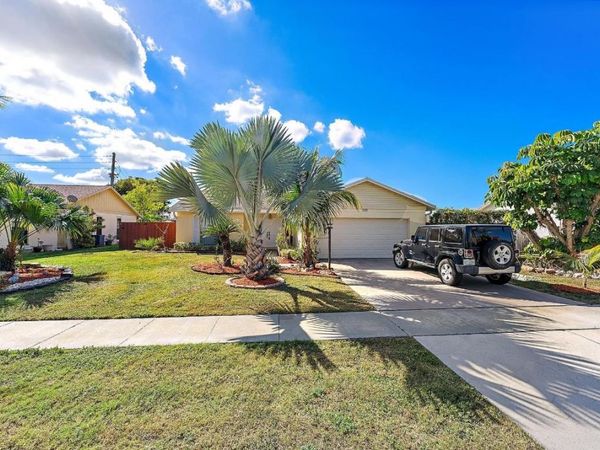 1199 Jackpine Street, Wellington, FL 33414