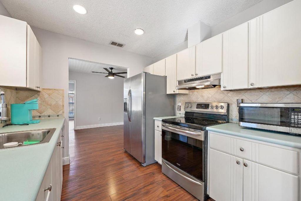 1199 Jackpine Street, Wellington, FL 33414 Photo