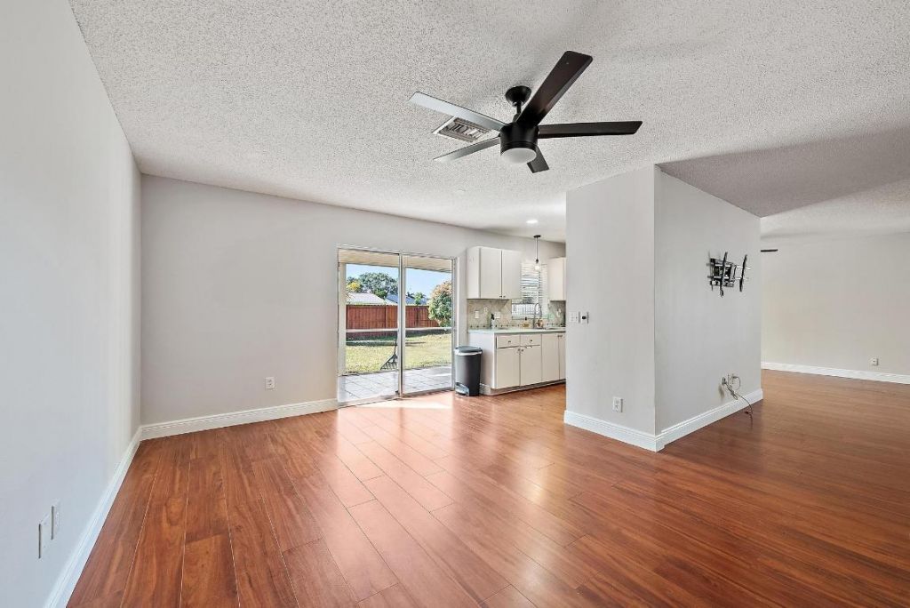 1199 Jackpine Street, Wellington, FL 33414 Photo