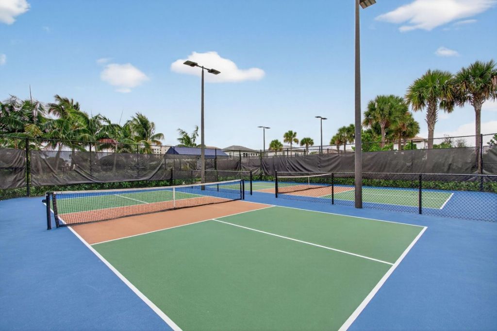 2689 Oak Tree Dr, Fort Lauderdale, FL 33309 Photo