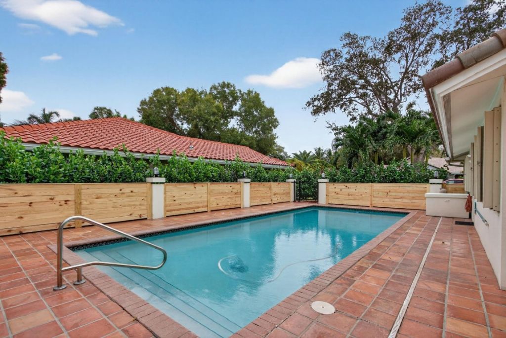 2689 Oak Tree Dr, Fort Lauderdale, FL 33309 Photo