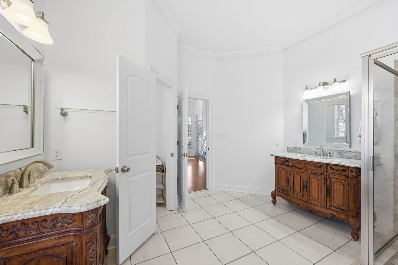 1019 Bluffview Dr. Photo 20