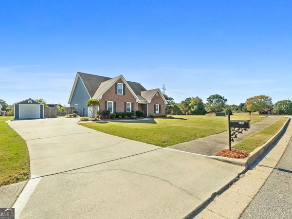 400 Savannah Place, Mcdonough, GA 30253