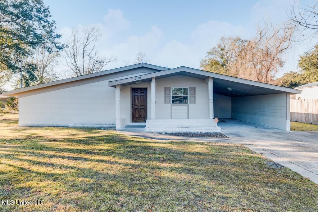 2108 Glendale Street, Pascagoula, MS 39567 Main Photo