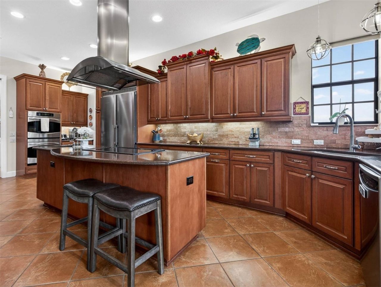 4401 38th Street S, Saint Petersburg, FL 33711 Photo