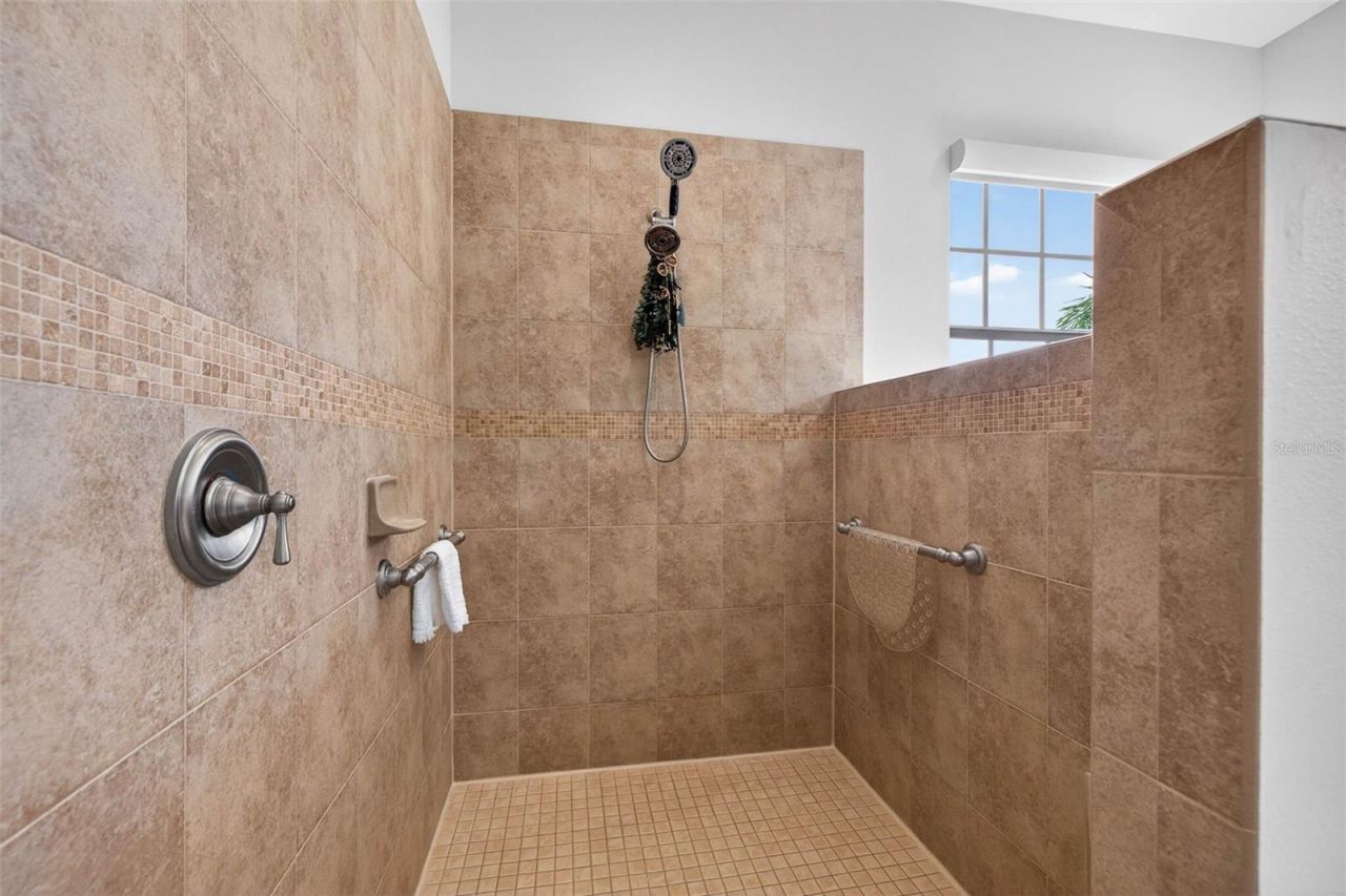 4401 38th Street S, Saint Petersburg, FL 33711 Photo
