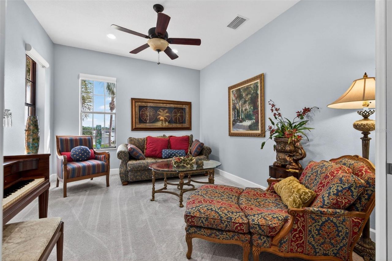 4401 38th Street S, Saint Petersburg, FL 33711 Photo