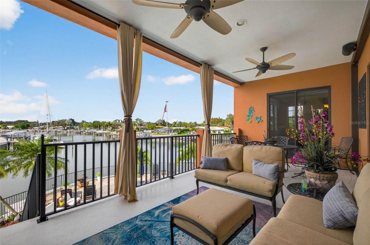 4401 38th Street S, Saint Petersburg, FL 33711 Photo