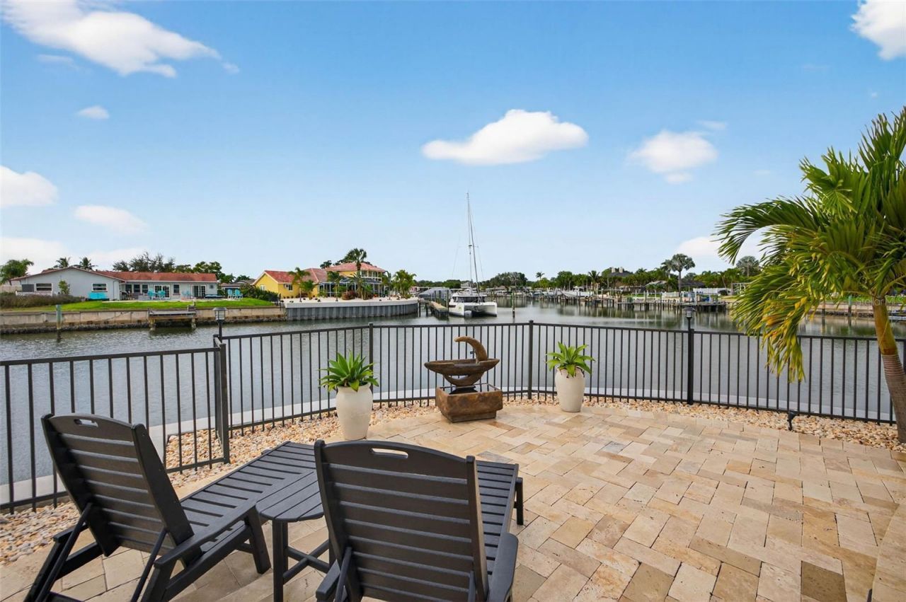 4401 38th Street S, Saint Petersburg, FL 33711 Photo