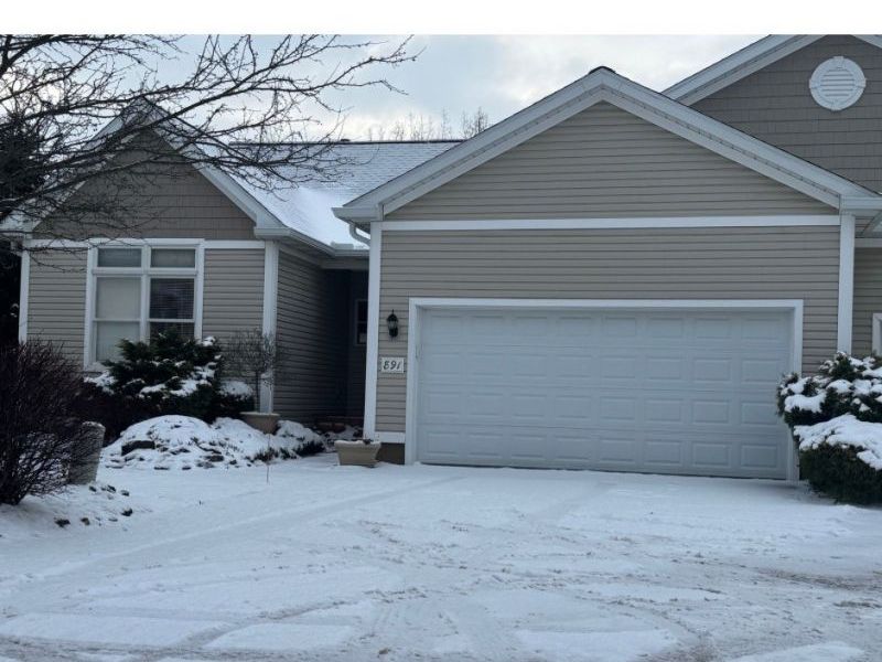 891 Stonewater Drive, Kent, OH 44240 Photo 1