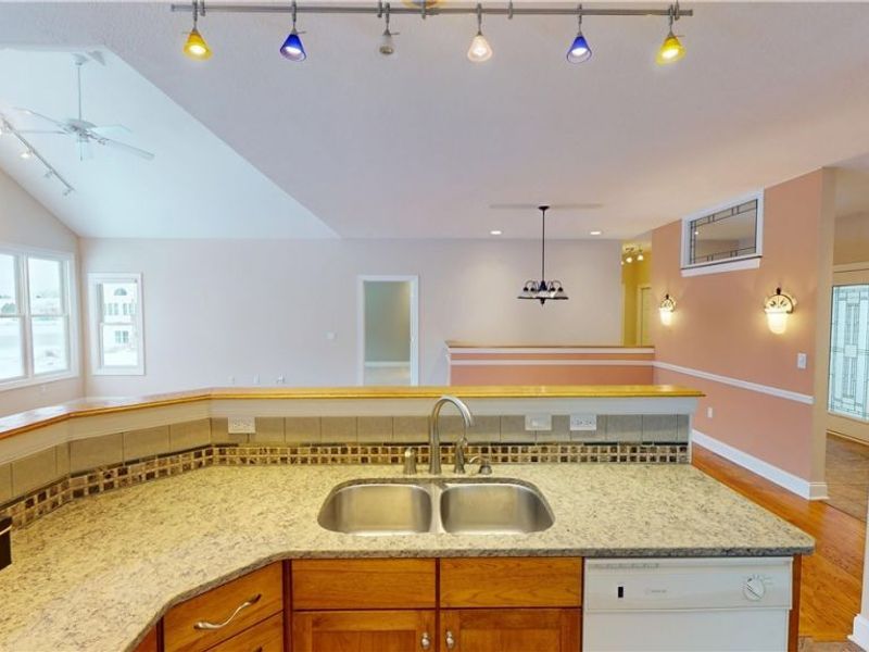 891 Stonewater Drive, Kent, OH 44240 Photo 14