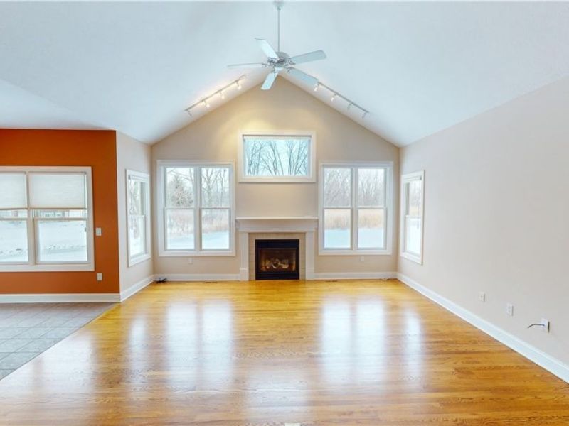 891 Stonewater Drive, Kent, OH 44240 Photo 2