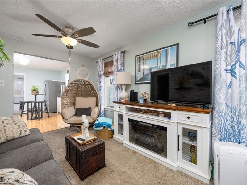 757 Dunny Avenue, Sheffield Lake, OH 44054 Photo 12