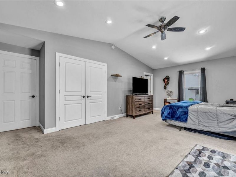 30 E Jay Street, Newton Falls, OH 44444 Photo 12